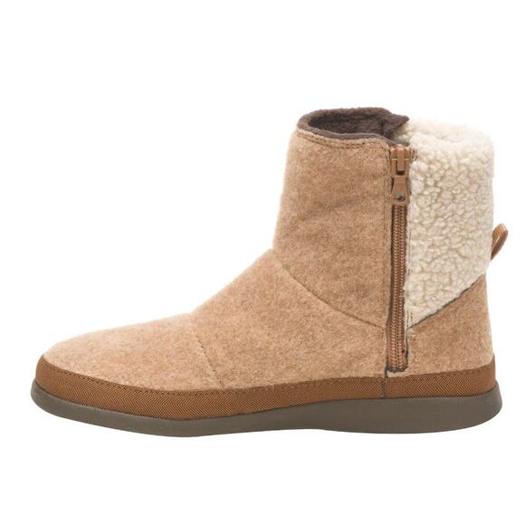 Chaco Revel Tall Bootie Fleece Felt Boots | Womens 6, Brown Sugar NEW - Picture 2 of 7